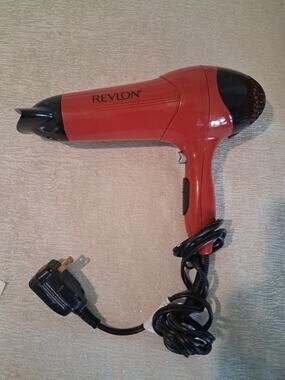 Revlon Frizz Control Hair Dryer Red 1875W Professional Blow Dryer Concentrator